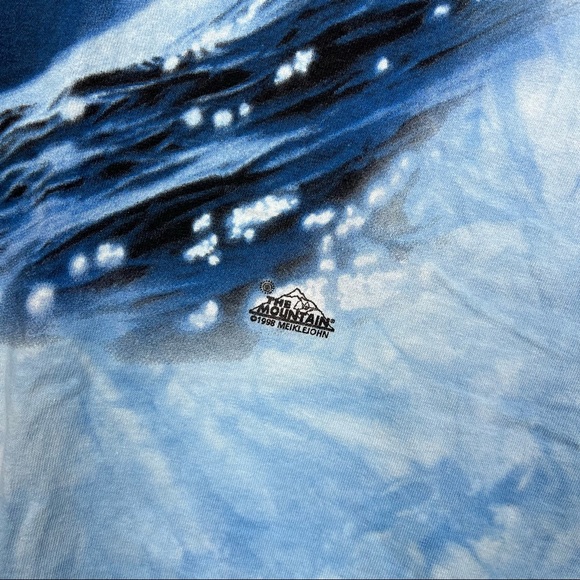 Vintage Dolphin T-Shirt Underwater Ocean Scene Allover Print Waves Surfing - Picture 2 of 6